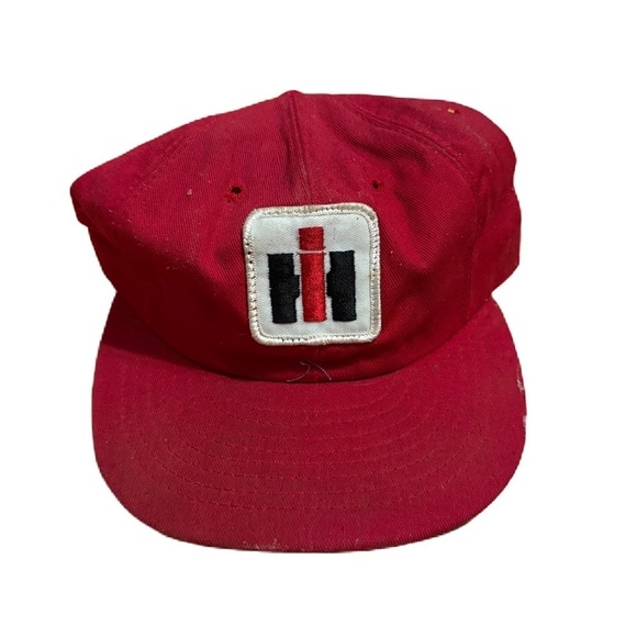 International Harvester VTG Red Hat Patch IH Snapback